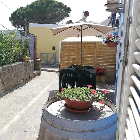 Apartment Casa Vacanze Ombretta Ponza
