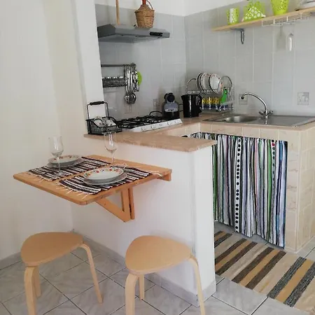 Apartment Casa Vacanze Ombretta Ponza